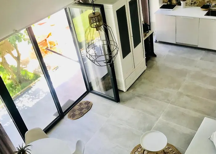 Casa vacanze Trendy One Bedroom House, & Lagoon